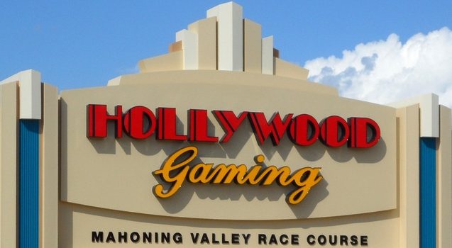 hollywood casino mahoning valley ohio